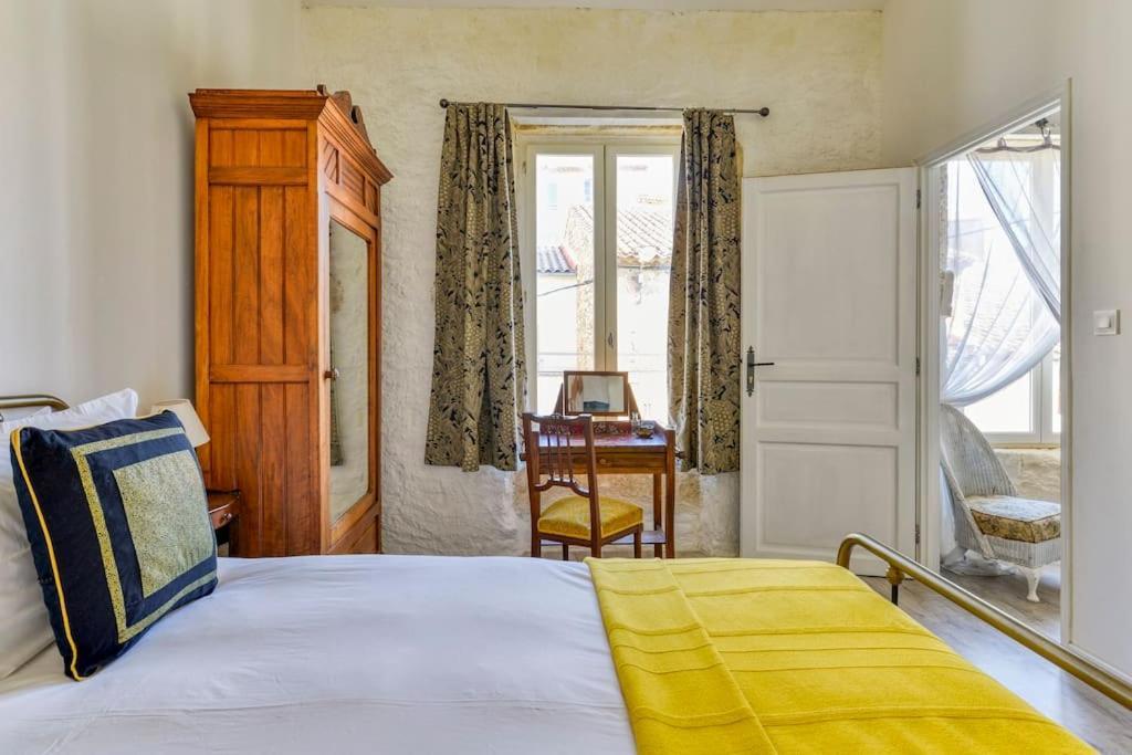 La Calade Bed and Breakfast Montouliers Εξωτερικό φωτογραφία