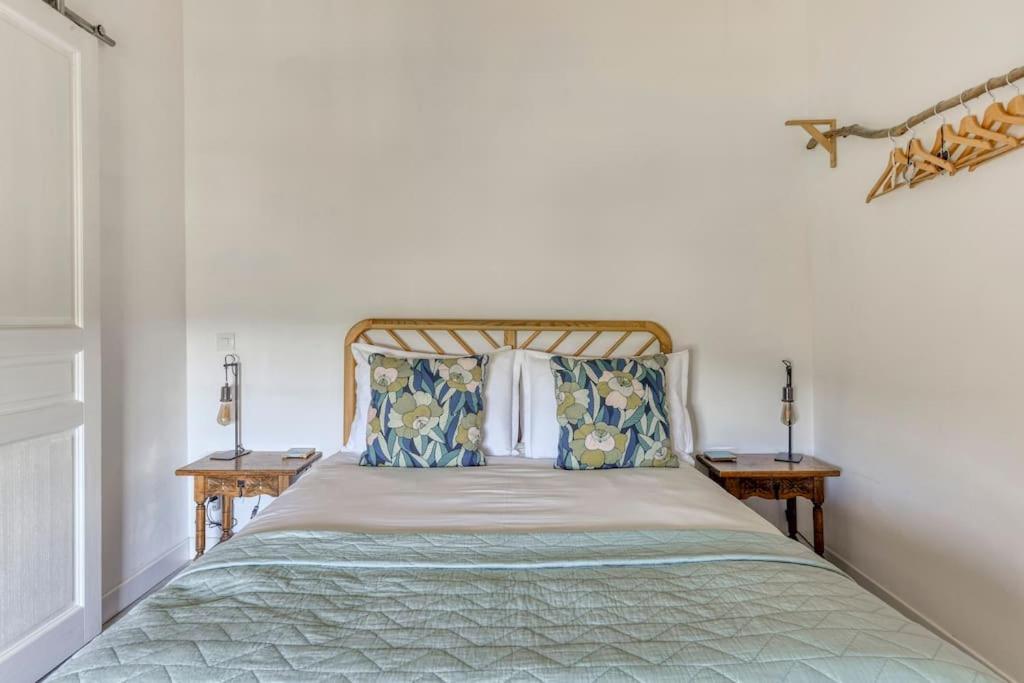 La Calade Bed and Breakfast Montouliers Εξωτερικό φωτογραφία