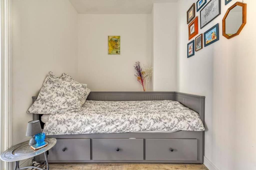 La Calade Bed and Breakfast Montouliers Εξωτερικό φωτογραφία