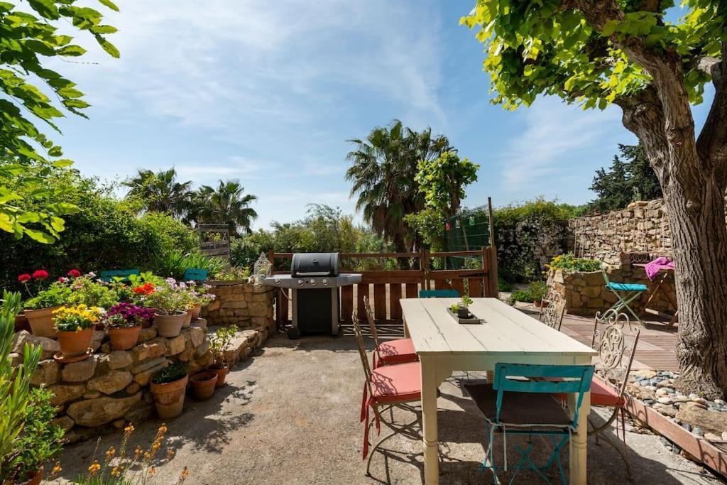 La Calade Bed and Breakfast Montouliers Εξωτερικό φωτογραφία